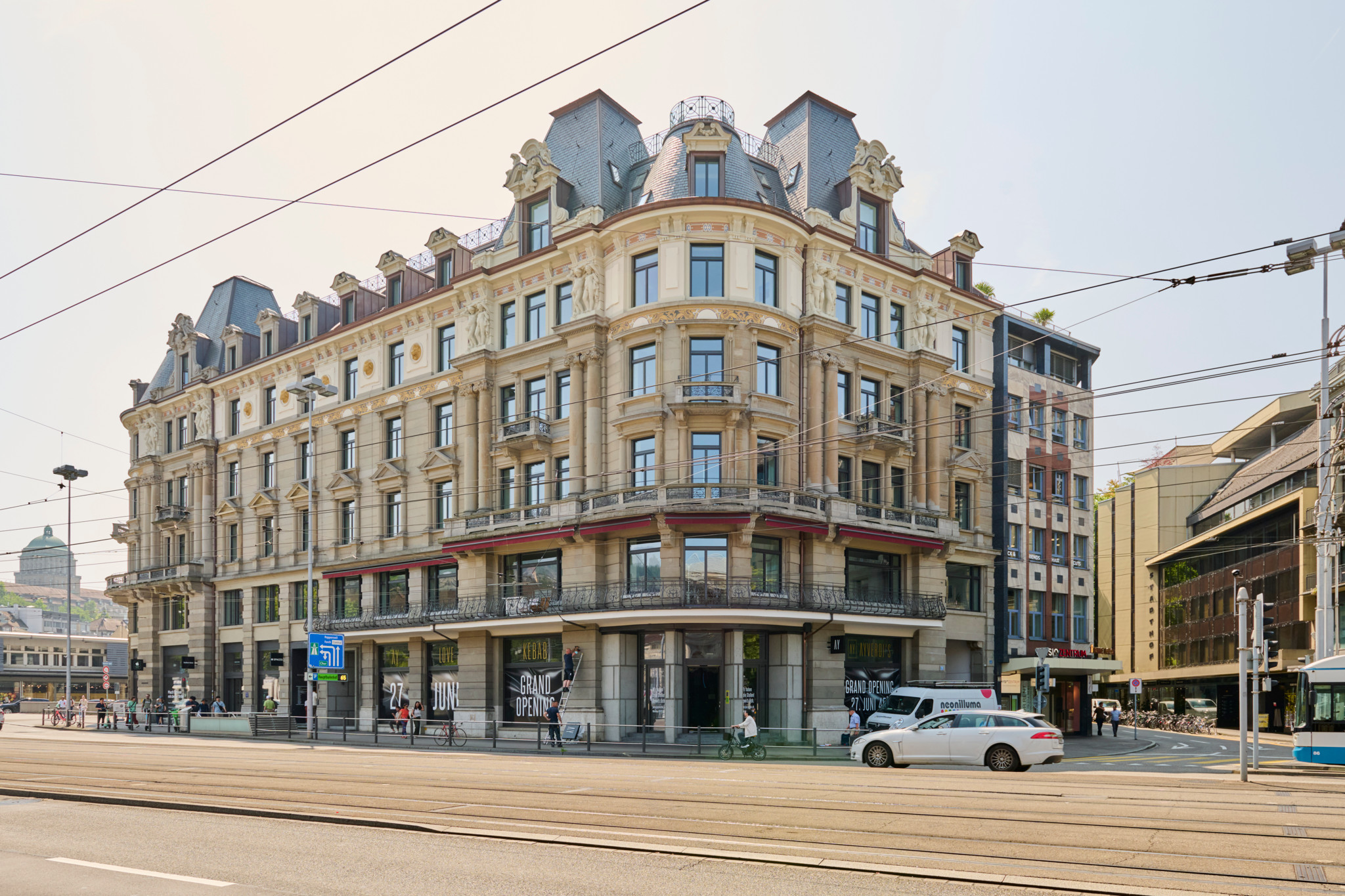 Ayverdis, Bahnhofplatz Zürich